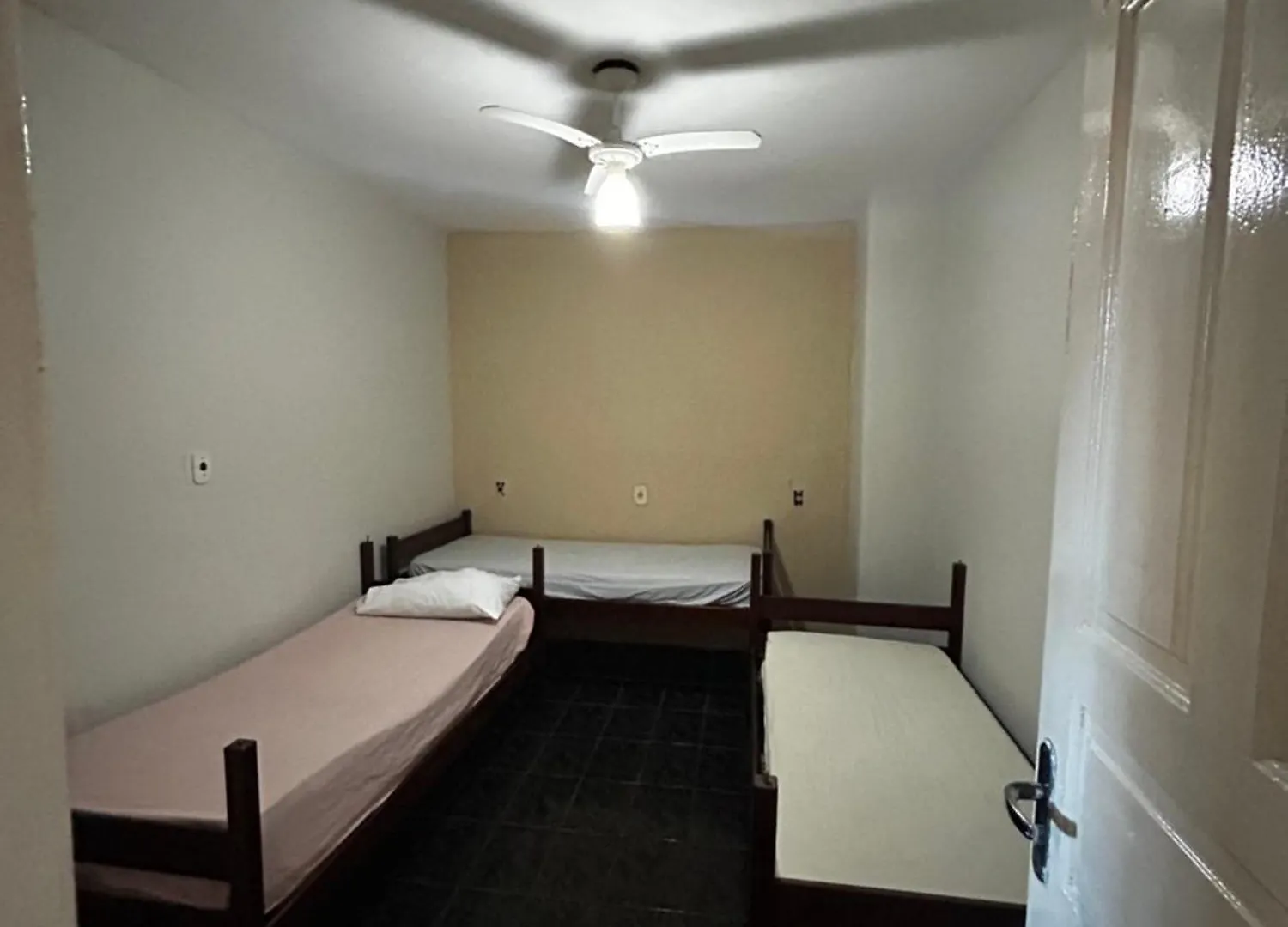 Quarto em Acomodações Particulares Pousada Sol Nascente Porto Seguro Brasil